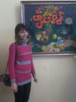  Катя в цветах.